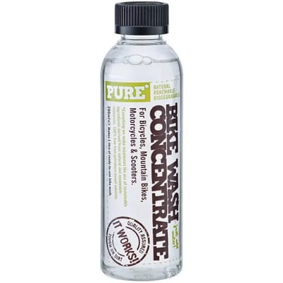 Geconcentreerde biologisch afbreekbare fietsreinigingsspray - gebruik met de fles Weldtite Pure Bike Wash
