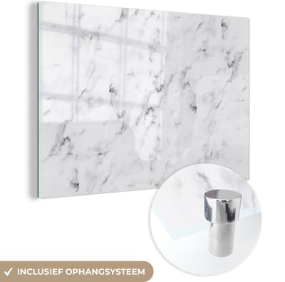MuchoWow® Glasschilderij 150x100 cm - Schilderij acrylglas - Marmer - Luxe - Wit - Grijs - Marmerlook - Foto op glas - Schilderijen