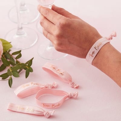 TEAM BRIDE ARMBANDJES / HAARBANDJES VRIJGEZELLENFEEST | 5 STUKS | ROZE - ROSEGOLD FOIL | FLORAL HEN PARTY | GINGER RAY