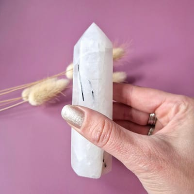 Edelsteen Zwarte Toermalijn in Kwarts Toren (8–10 cm) Beschermend • Zuiverend • Balancerend