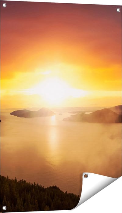 Gards Tuinposter Zonsondergang in de Bergen met Wolken - 60x90 cm - Tuindoek - Tuindecoratie - Wanddecoratie buiten - Tuinschilderij