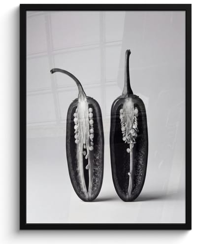 Poster in lijst - Fotolijst 60x80 cm - Posters - Pepers - Zwart - Wit - Zaadlijsten - Posterlijst zwart - Decoratie - Wanddecoratie woonkamer - Muurdecoratie slaapkamer