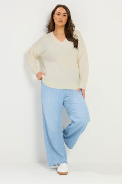 Yours Ivoorwitte Zacht Aanvoelende Trui Met Vhals Size 42-44