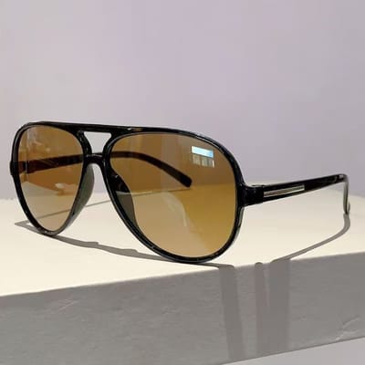 Lunettes de soleil Aviateur Surdimensionnées de Designer de Luxe Lunettes Double Pont Punk Vintage Pour Femmes Hommes 1PC
