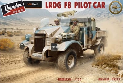 Thunder Model Modelbouwpakket Militaire voertuigen - 35313 LRDG F8 Pilot Car WWII - Britse Verkenningswagen Plastic - 1:35 - Modelbouw