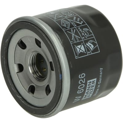 MANN-FILTER Oliefilter W 6026 | OEM 1651084M00 | 1651084MA0 | Suzuki Ignis III Swift V Swift VI Celerio 1.0 1.2 DualJet Hybrid | Spin-on Oliefilter
