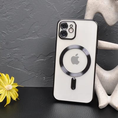 Hoesje Geschikt voor Apple iPhone 11 silicone Back cover met lenzbeschermer/magneet case Telefoonhoesje/transparant met Zwart randen