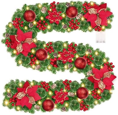 Kerstslinger met LED verlichting 270 cm - Voorverlichte kerstdecoratie met groene takken, rode bessen en dennenappels voor binnen en buiten - Feestelijke versiering voor trappen, deuren en open haard