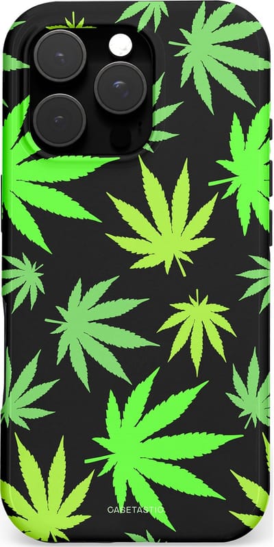 Casetastic hoesje geschikt voor Apple iPhone 16 Pro - MagSafe - Dubbellaagse bescherming - Cannabis - Fashion Case - Zwart Groen