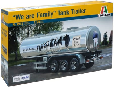 Italeri Modelbouwpakket Vrachtwagens - 3911 Classic Tank Trailer -We are family- Plastic - 1:24 - Modelbouw