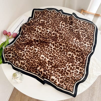 Zijden sjaal-stijl zijden sjaal voor dames - Kleurblokkenprint - Fris en delicaat - Decoratieve shawl over shirts-SJ0243 Benut je gevoel voor mode optimaal!