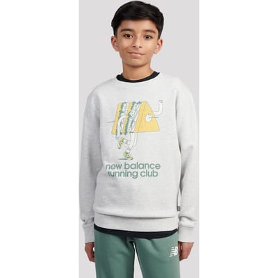 New Balance Running Club Cartoon Graphic Ft Crew Kids Sweater grijs