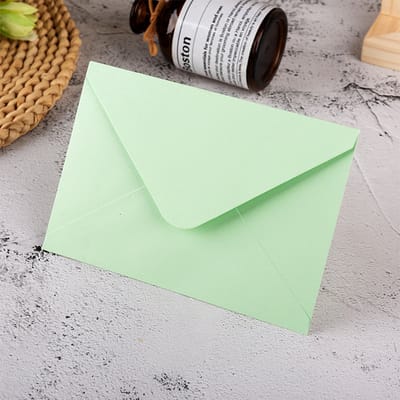 Verpakking van 50 mini-enveloppen van kraftpapier – klein formaat 16x11 cm, perfect voor visitekaartjes, cadeaus, zaadpakketjes, sieraden en kleine aandenkens, Lichtgroen