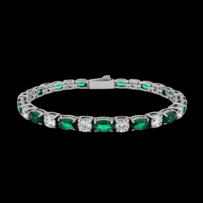 Victoria Valenza Zilverkleurige RVS Tennisarmband met Groene en Witte Zirkonia Stenen - Armband - RVS - Zilverkleurig - Tennisarmband - Zirkonia