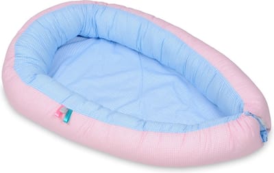 Baby nestje - roze blauw - geruit - met uitneembaar matras