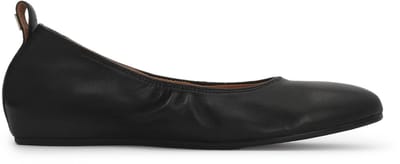 Black leather ballerinas with elastic trim