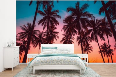 Behang - Fotobehang Palmboom - Zonsondergang - Horizon - Strand - Oranje - Roze - Breedte 400 cm x hoogte 300 cm