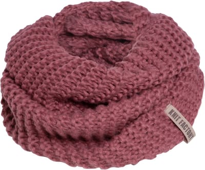 Knit Factory Alex Gebreide Colsjaal - Ronde Sjaal - Grof gebreid - Warme Wintersjaal - Nekwarmer - Wollen Sjaal - Rode colsjaal - Dames sjaal - Heren sjaal - Unisex - Stone Red - One Size