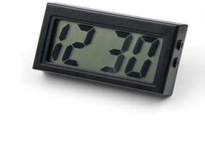 Dailygoods- Dashboard Klok Mini - Temperatuurbestendig - Zelfklevende Houder - Elektronische Tijd - Decoratief Horloge - Compact Design - Auto Klok