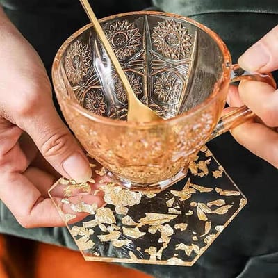 Placemats Rond - Onderzetters - Tafel Beschermen - Hittebestendig - Zeshoek - Goudfolie