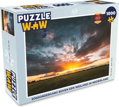 Puzzel Zonsondergang boven een weiland in Nederland - Legpuzzel - Puzzel 1000 stukjes volwassenen
