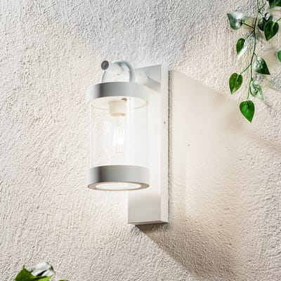 TRIO SAMBESI - Wandlamp - Wit mat - excl. 1x E27 4 W - Schemersensor - Wandmontage - Buitenverlichting - IP44