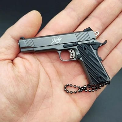Voor Mini Metalen Pistool Model Schaal 1:3 1911 Sleutelhanger Simulatie Pistool Spel Speelgoed Cadeau voor Kinderen