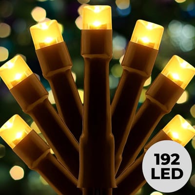 Lomera Kerstboomverlichting - Kerstverlichting - Kerstlampjes Clusterverlichting - 192 LED - Extra Warm Wit - 1.4 Meter - 8 Lichtfuncties - Met Timer - Binnen en Buiten - Ip44 LED - Kerstverlichting - Lichtsnoer - Geheugen