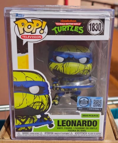 Funko Pop! TMNT Leonardo (Deco) #1830 Funko Shop Exclusive LE 3500 w/ Hard Stack