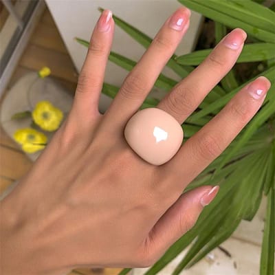 Mode Candy Kleur Acryl Ring Overdreven Geometrische Ring Hand Sieraden Dames Accessoires beige