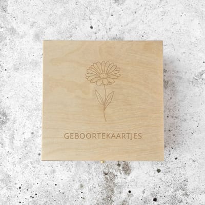 Geboortkaartjes box geboortebloem | Oktober | Goudsbloem | Geboortekaarten bewaren | Kraamcadeau | Fien & Feau