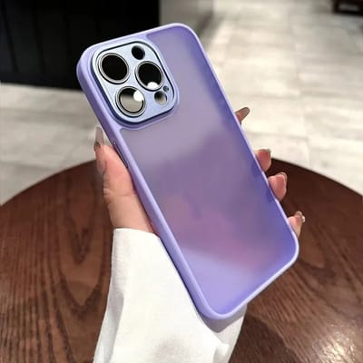 Doorschijnend Silcone hoesje Geschikt voor: iPhone 16 Pro Max - Back Cover met Camera Bescherming - Bumper - Lila
