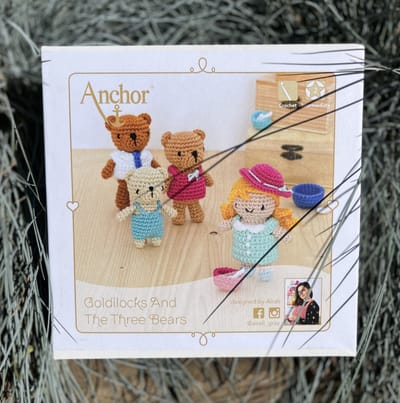 Goudlokje en de 3 beren Haakpakket- Amigurumi haakpakket - Anchor Haakpakket - Sprookjes Haken