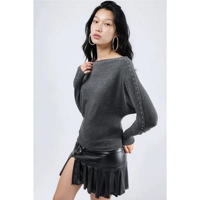 Bootneck Blouse met Steenaccessoire