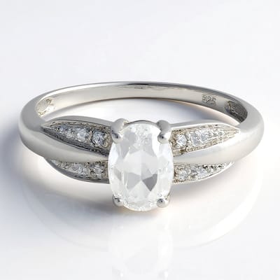 Cavill - Himalaya Beril Ovaal Ring - 925 Sterling Zilver - Witte Topaas Pave Accenten - Verfijnde Damesring Edelsteen - Elegant & Tijdloos