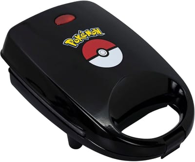 Uncanny Brands Broodrooster Pokemon - Sandwich Maker (Pokeball)