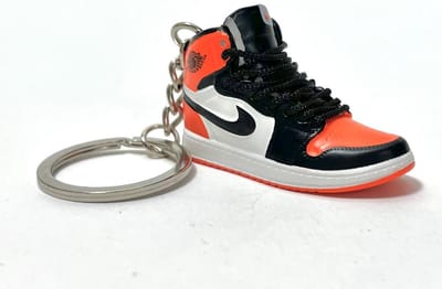 ShoeBlockX SneaKeys | Sleutelhanger | Tassenhanger | Nike Jordan Oranje | Sneakers | Schoen | Accessoires | Cadeau