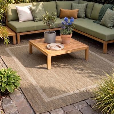 Flycarpets Capri Buitentapijt - Buitenkleed - Vloerkleed Voor Binnen & Buiten - Weer en UV bestendig - Perfect voor Balkon, Terras en Serre - Bruin - 200x290 cm