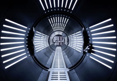 Komar Fotobehang Star Wars Tunnel 368x254 cm zwart
