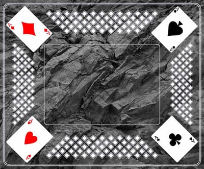 Premium Kaartmat (59x49cm) BLACK ROCK - Kaartkleed- Kaart Tapijt - Ideaal voor Gezellige Kaartspellen met Vrienden en Familie - Gedrukt op Vilt met Antislip Latex Onderlaag - Duurzaam en Hoogwaardig!
