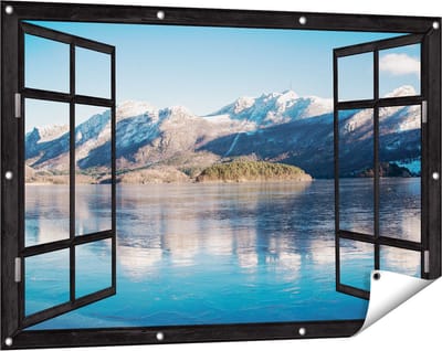 Gards Tuinposter Doorkijk Meer bij het Bergen Landschap in Noorwegen - 120x80 cm - Tuindoek - Tuindecoratie - Wanddecoratie buiten - Tuinschilderij