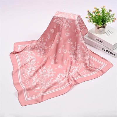 Syhood 70cm Vierkante Satijnen Hoofddoeken Satijnen Bandana's voor Vrouwen Satijnen Hoofdband Sjaals Zijdeachtig Gevoel Sjaal Boho Hoofddeksels