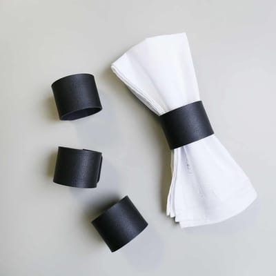 Handgemaakte leren servetringen set van 4, rustieke servethouders voor tafelversiering, bruiloften en diners, ideaal voor kerst en landelijke inrichting