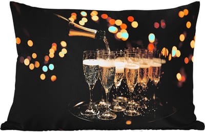Buitenkussens - Tuin - Lichtjes - Champagne - Dienblad - Glazen - 50x30 cm