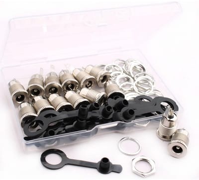 Dailygoods - 12 Stuks DC Jack Stekker Vrouwelijk 5,5 mm x 2,1 mm met Waterdichte Dop