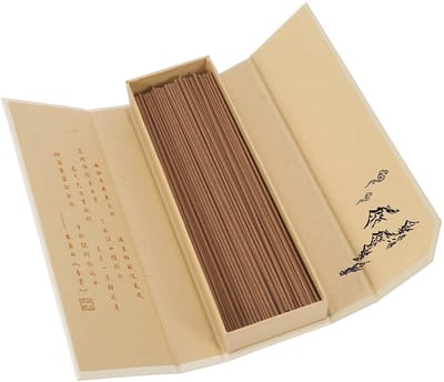 Dailygoods- Wierookstokjes 180 stuks - Sandelhout - Natuurlijke geur - Gezond en veilig - Met etui - Totale lengte 21 cm - Wierook
