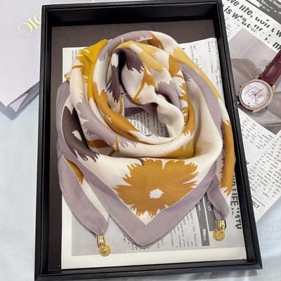 Sjaal-65cm-Vierkante sjaal met magnetische drukknoopsluiting – Te vormen tot driehoekige sjaal – Stijlvolle & elegante nekwarmer – Must-have voor elke outfit-Geschilderd blad geel