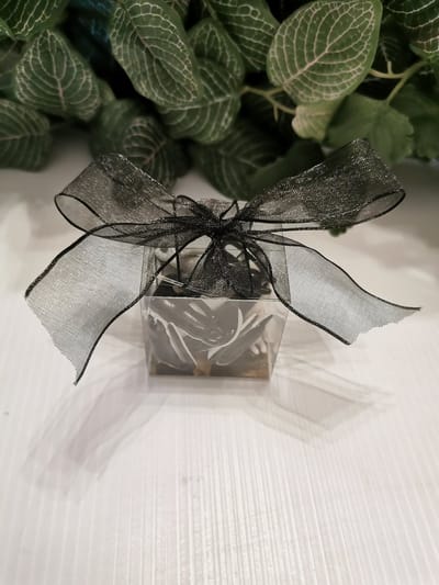 Geschenkdoosje met 15 badparels in de vorm van een kat voor de poezenliefhebbers