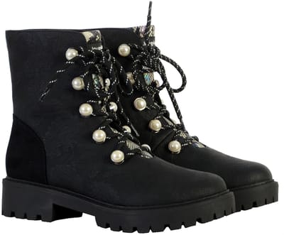 Hoge leren enkellaarsjes in biker-stijl, kleur Pearl