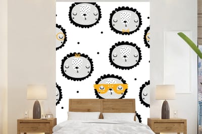 Behang babykamer - Fotobehang Leeuw - Patroon - Kind - Jongens - Meisjes - Baby - Breedte 145 cm x hoogte 220 cm - Kinderbehang